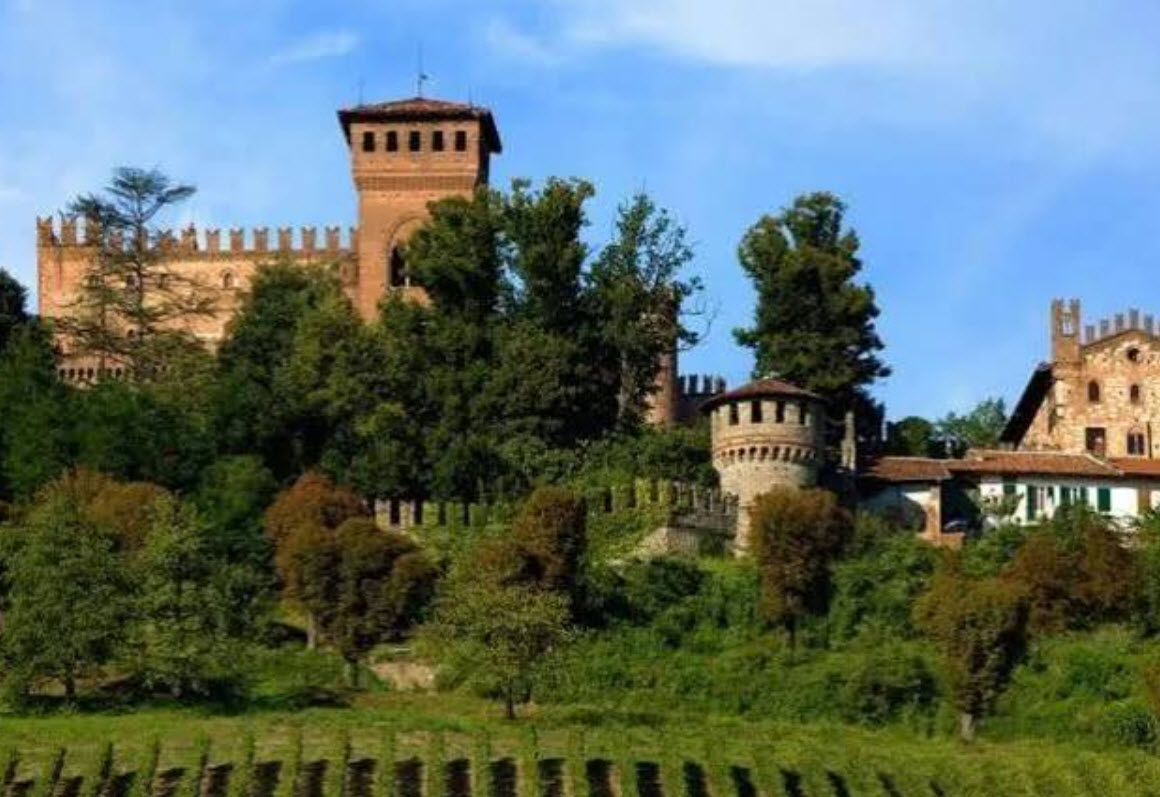 Parco Storico Bricherasio, Italy